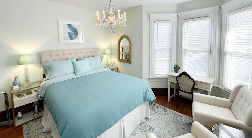 Pleasantville (NY) Shadowcrest 4-Star Accommodation pool