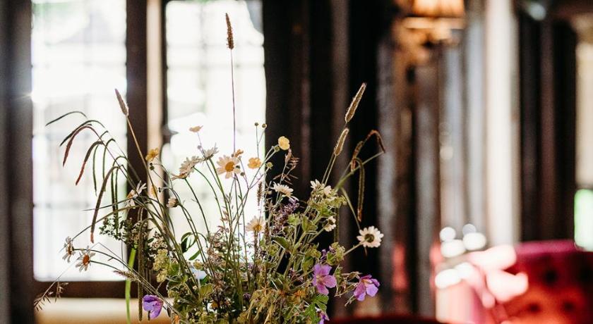 チディングフォルド The Crown Inn 5つ星 ホテル 施設