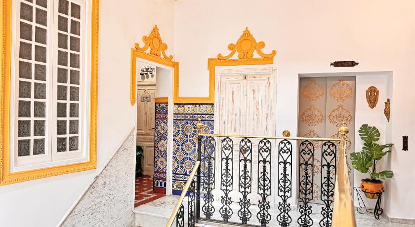 Sevilla Palace House Hercules Apartments 3-Star Guesthouse amenity