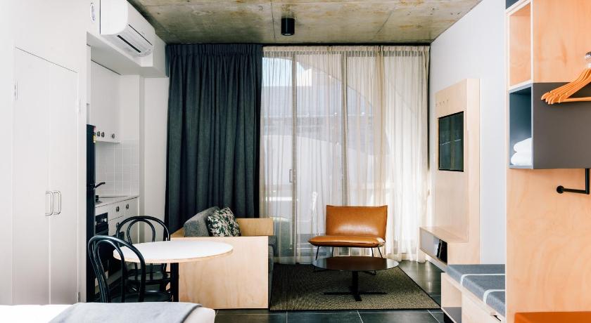 Image of Superior Junior Suite 7