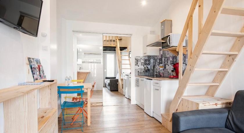 Villeneuve-sur-Lot Villa des palmiers 4-Star Single Room pool