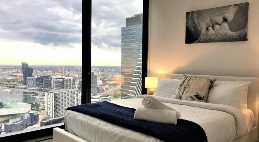 ReadySet Apartments at Madison