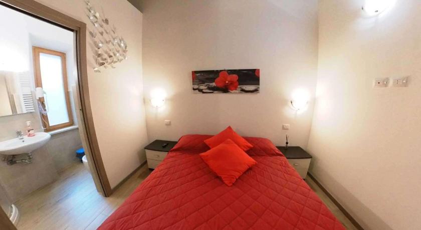 プレチ AFFITTACAMERE RISTORANTE GUAITA SANT'EUTIZIO 2つ星 ホテル 眺望