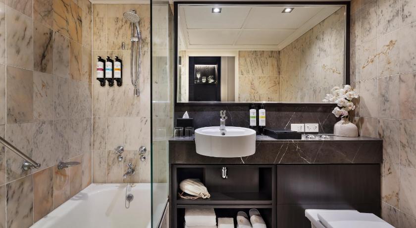 Image of Superior Executive 2