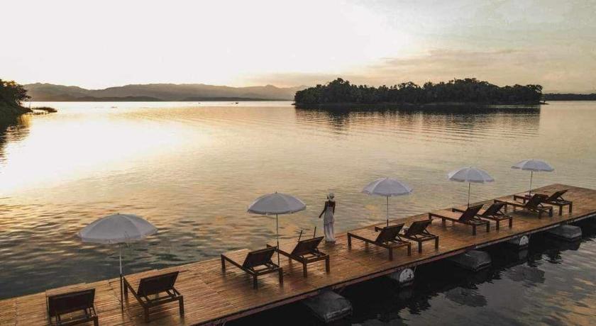 カンチャナブリ Phupai Lake Resort 4つ星 ホテル 施設