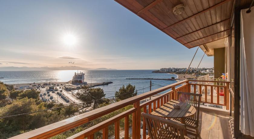 CALDERA close to the port, airport & Athens