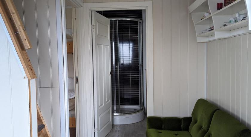 Image of Family Bungalow 7
