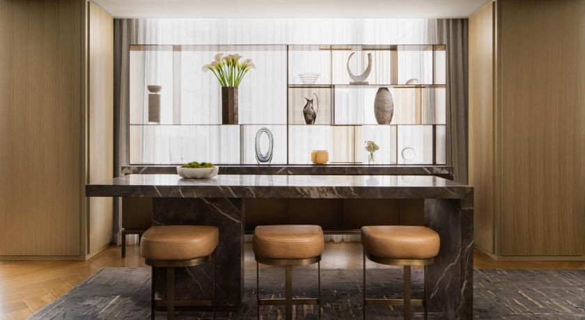 Image of Presidential Suite 5