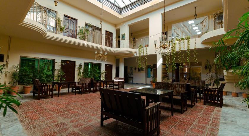 Shelton Rezidor Peshawar - image 3