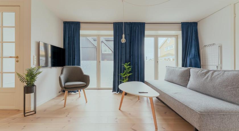 City Center Stay - Rooms & Apartments