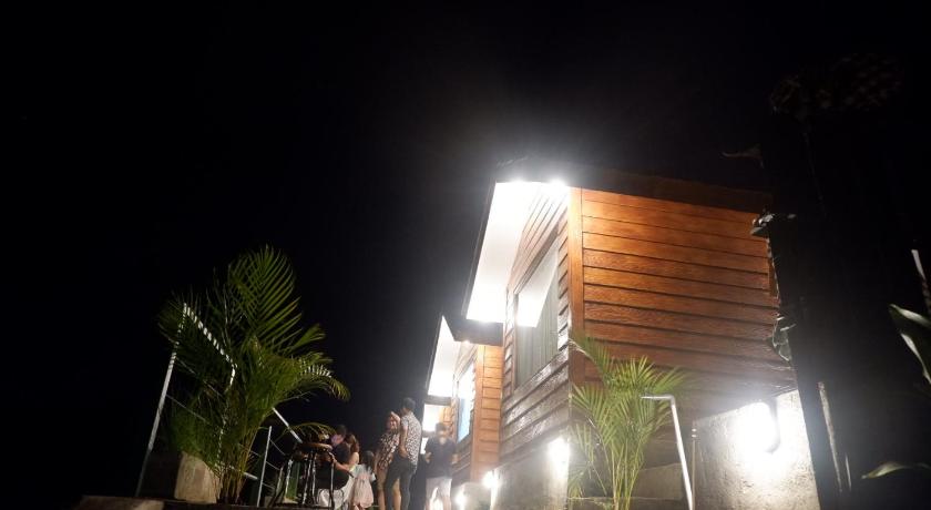 バリ Pondok Alengkong Kintamani ホテル 外観