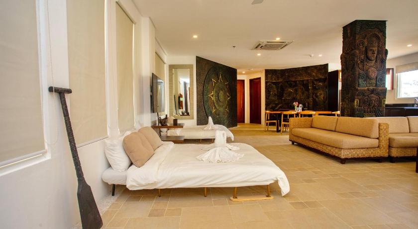 Image of 2 Bedroom Oceanview Executive - Jacuzzi 0