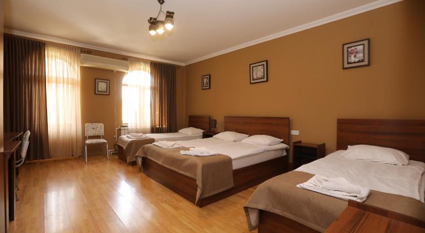 Image of Quadruple Room 0