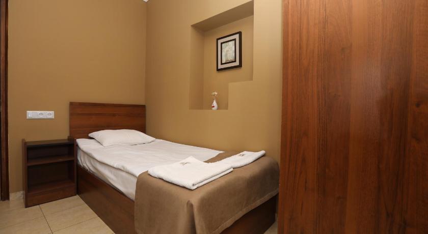 Image of Double Room 7