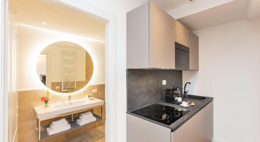 Image of One-Bedroom House 1