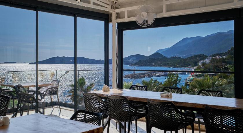 Aqua Princess Hotel - image 4