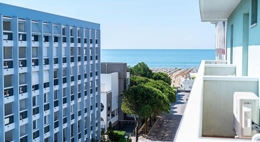 Image of Double Room with Side Sea View 1