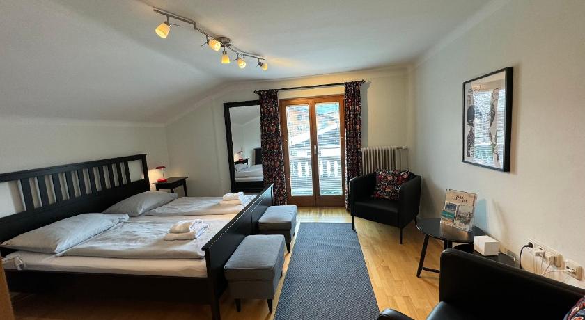 Image of Two-Bedroom Penthouse Apartment 0