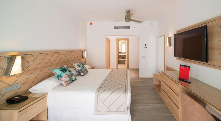 Imagen de Habitación Doble de 2 habitaciones con vistas al mar (2 Bedroom Double Room Ocean View) 3