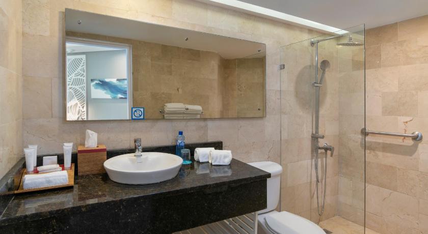 Image of Two-Bedroom Club Bungalow 2