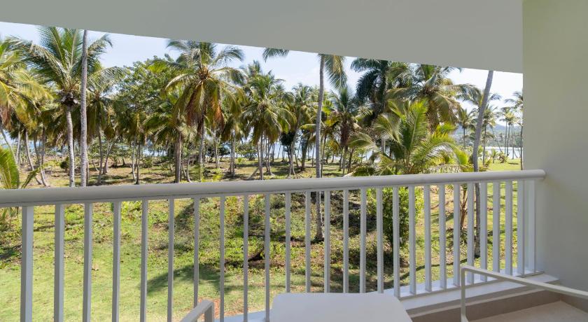 Image of Club, 2 Double Beds, Ocean View 1