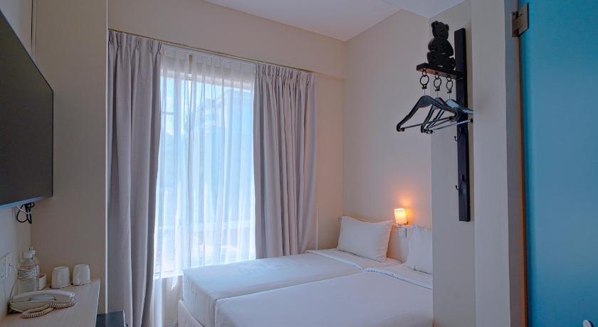 Image of Standard Twin Room 7