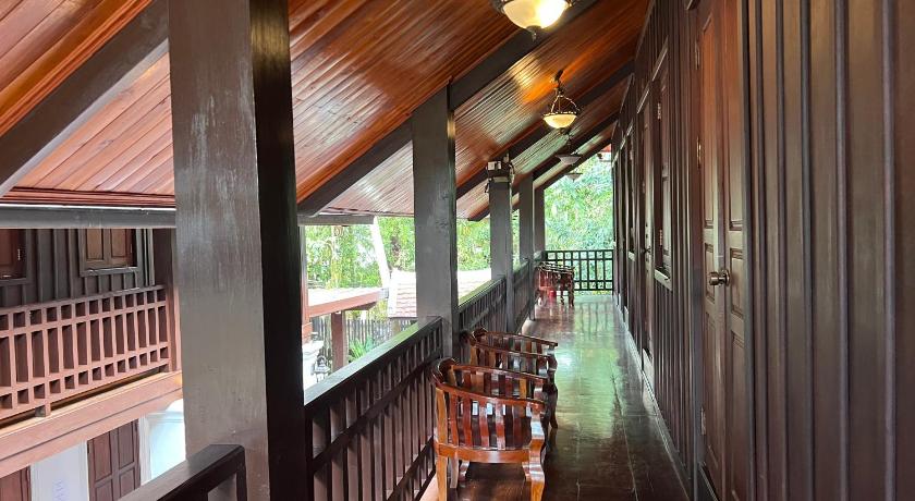 khongkham Hotel - image 6