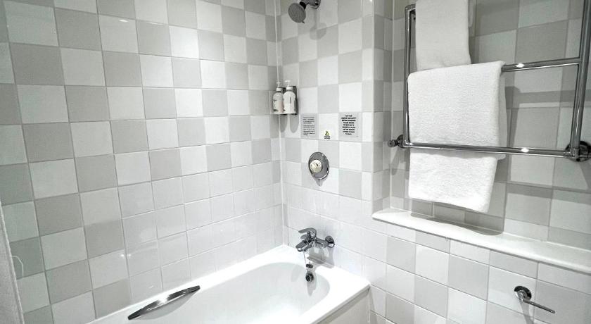 Image of 1 Double Standard 2 Single Sofa Beds 2