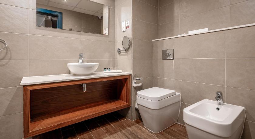 Image of Superior Cozy Double 2