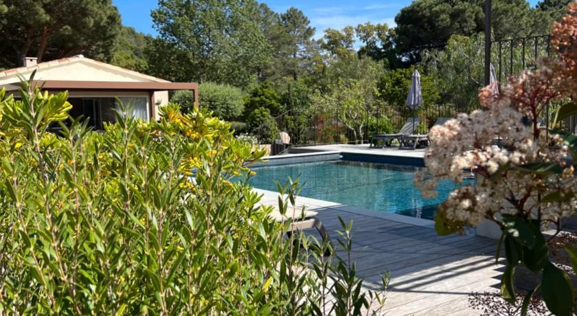 Hotel les jardins Sta Giulia avec piscine