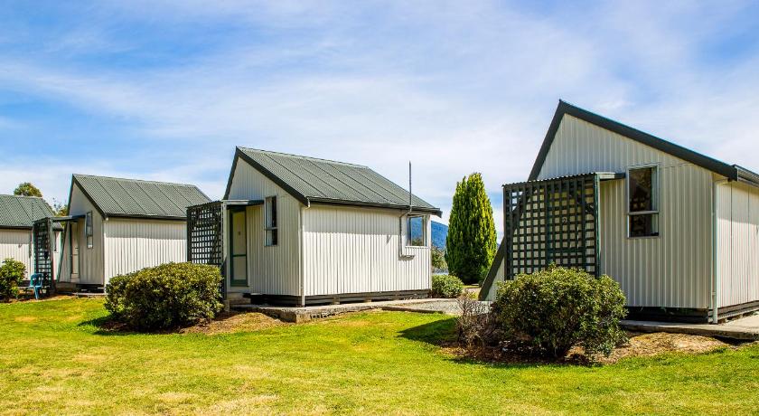 Image of Cabin with Kitchenette and Shared Bathroom 1
