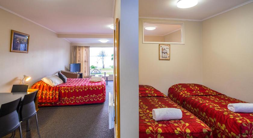 Image of Family Studio with Lake View 14