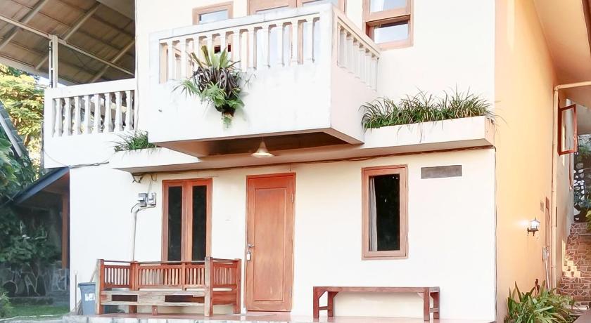 Villa d'Oasis 2 Puncak Mitra RedDoorz – Bogor, ID