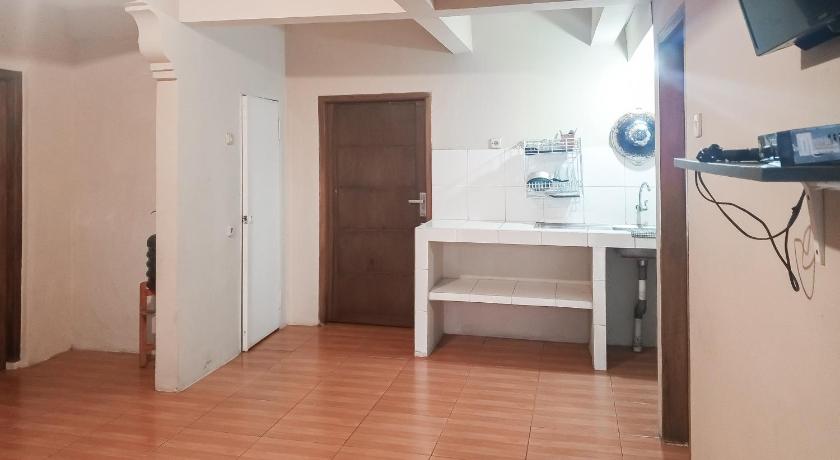 Villa d'Oasis 2 Puncak Mitra RedDoorz - image 26