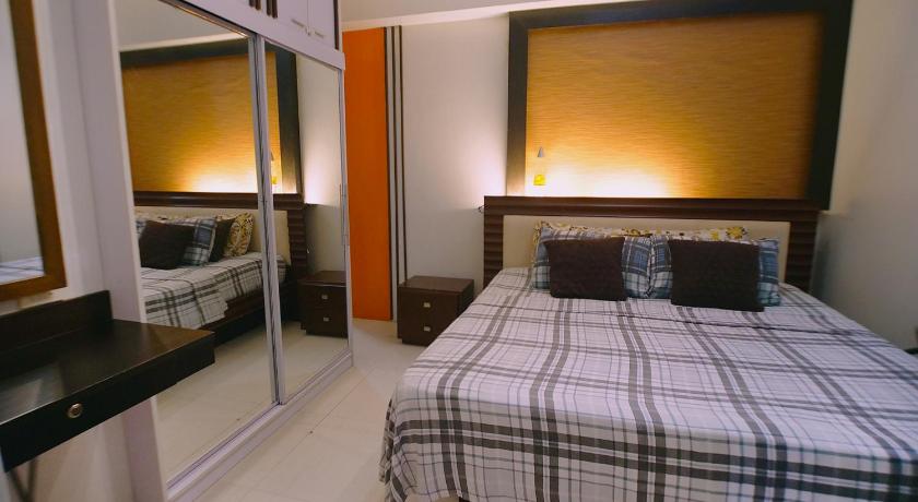 Image of Apartment with Mountain View 17