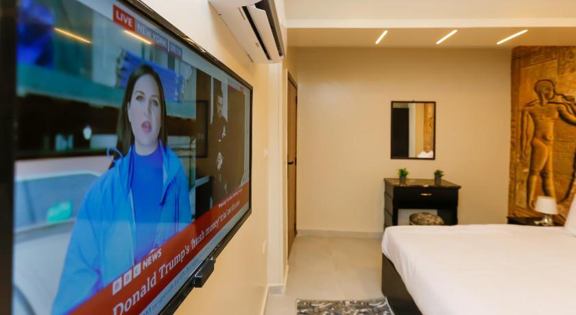 Image of Queen Room 7
