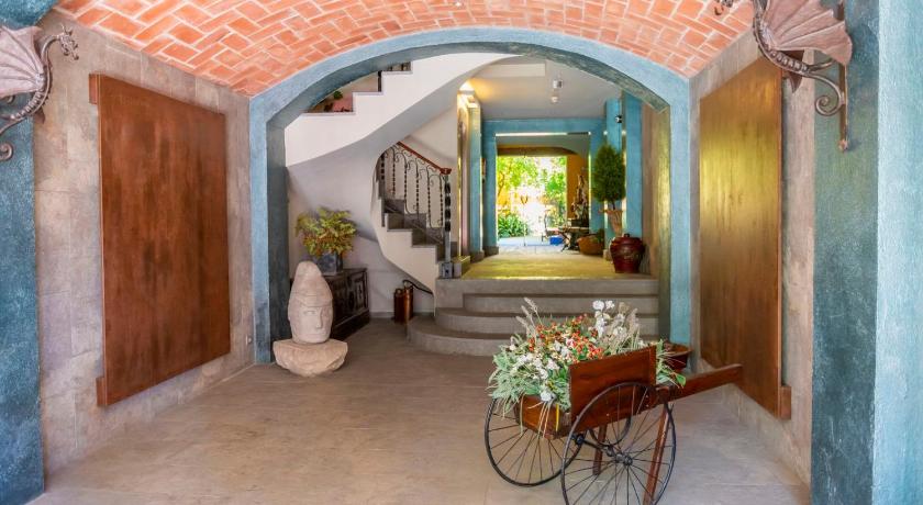 Apartaments Suites Sant Jordi