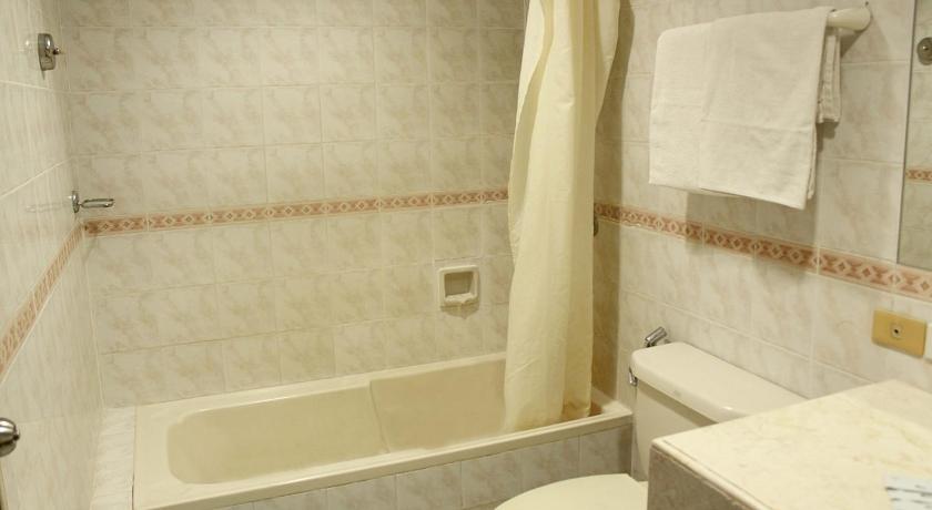 The Humbertos Hotel - image 20