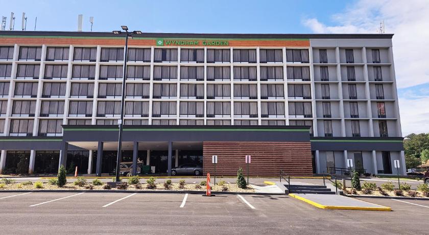 アトランタ Wyndham Garden Atlanta Airport 3つ星 ホテル 施設