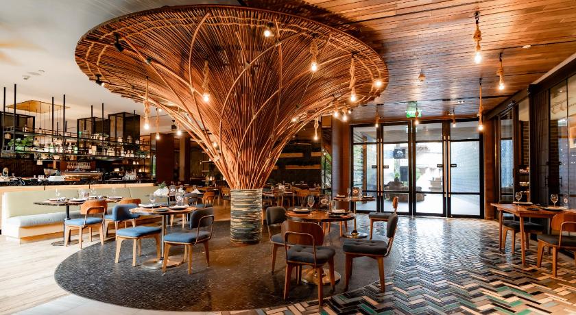 푸켓 호텔 인디고 푸켓 파통 바이 IHG (Hotel Indigo Phuket Patong By IHG) 5성급 호텔 로비