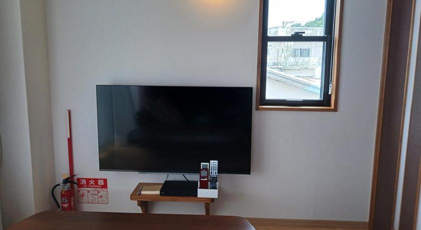 Okinawa Island 貸切の宿　うらら 4-Star Accommodation restaurant