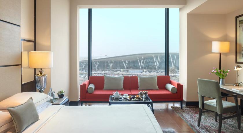 Image of Taj Club Room 3