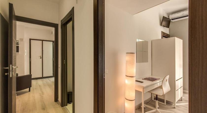 Image of Three-Bedroom Apartment 6