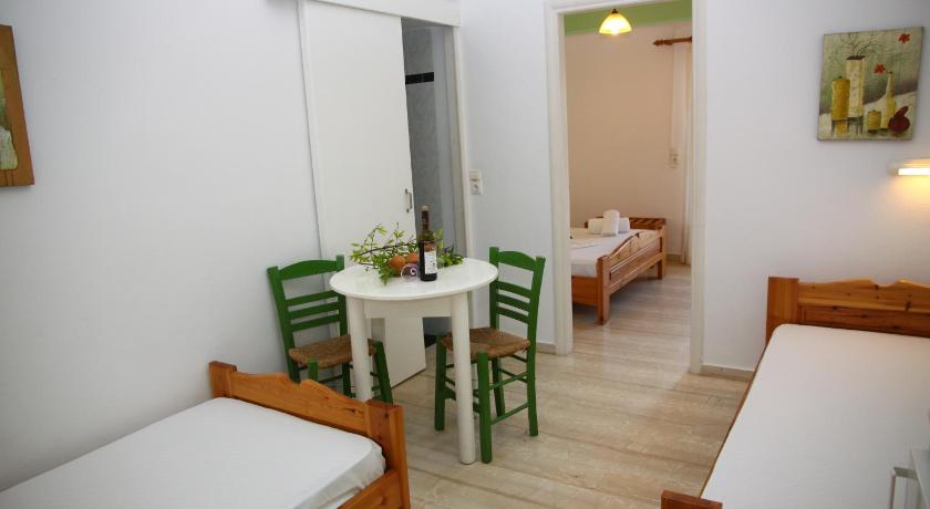 Image of 1-Bedroom Garden View Apartment 4