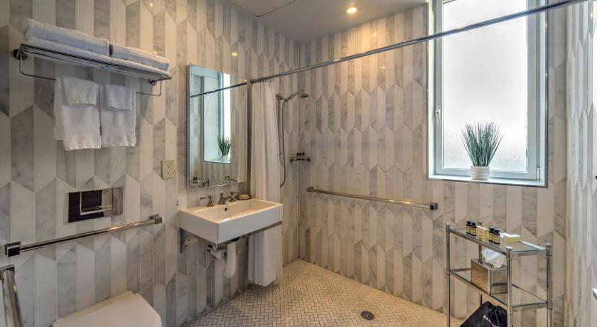 Image of Two Bedroom Suite Accessible 2