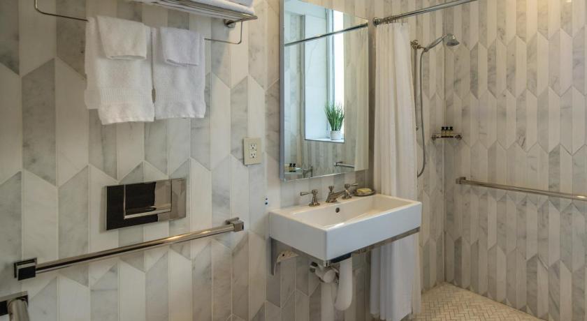 Image of Two Bedroom Suite Accessible 8