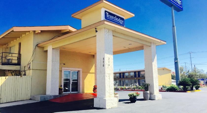 Travelodge by Wyndham New Braunfels photo