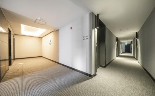 プサン Hotel LeeSunDeok                                                                           3つ星 ホテル プール