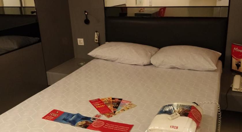 Image of Deluxe Room 0