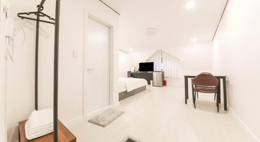 속초 설악온천맘모스 리조텔 (Mammoth Resotel) 호텔 외관